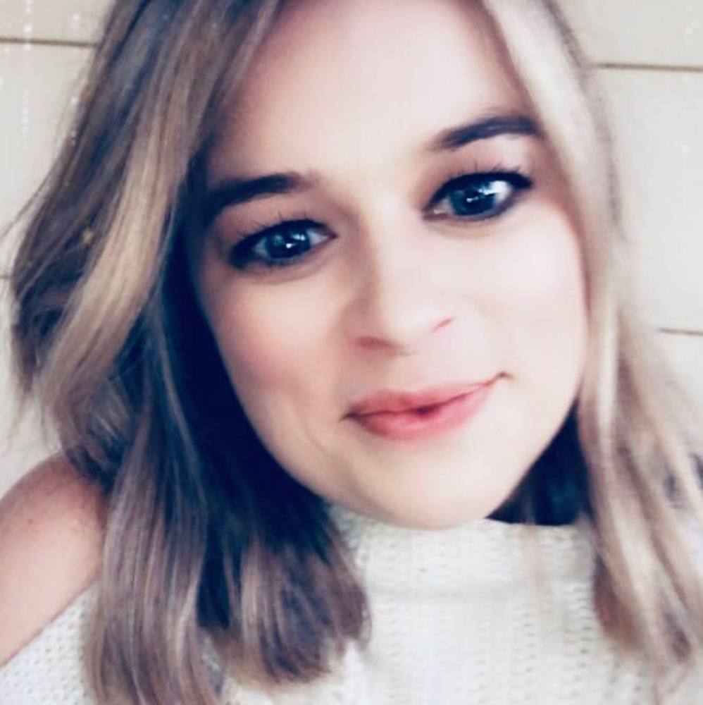 Meet your Posher, Leslie